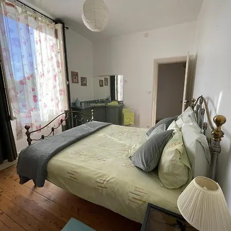 Le Presbytere * Bonnes (Charente)