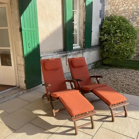 Le Presbytere Holiday home *