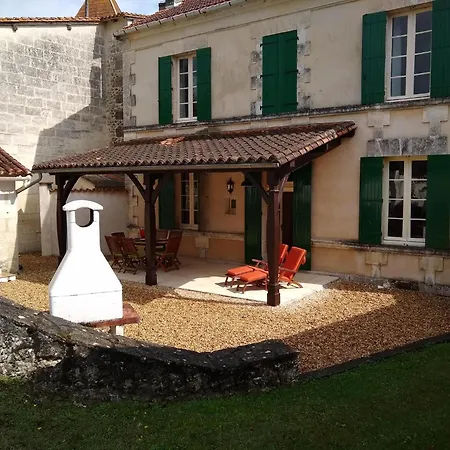 Le Presbytere Holiday home