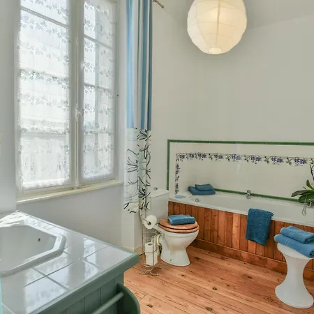 Le Presbytere Vakantiehuis *